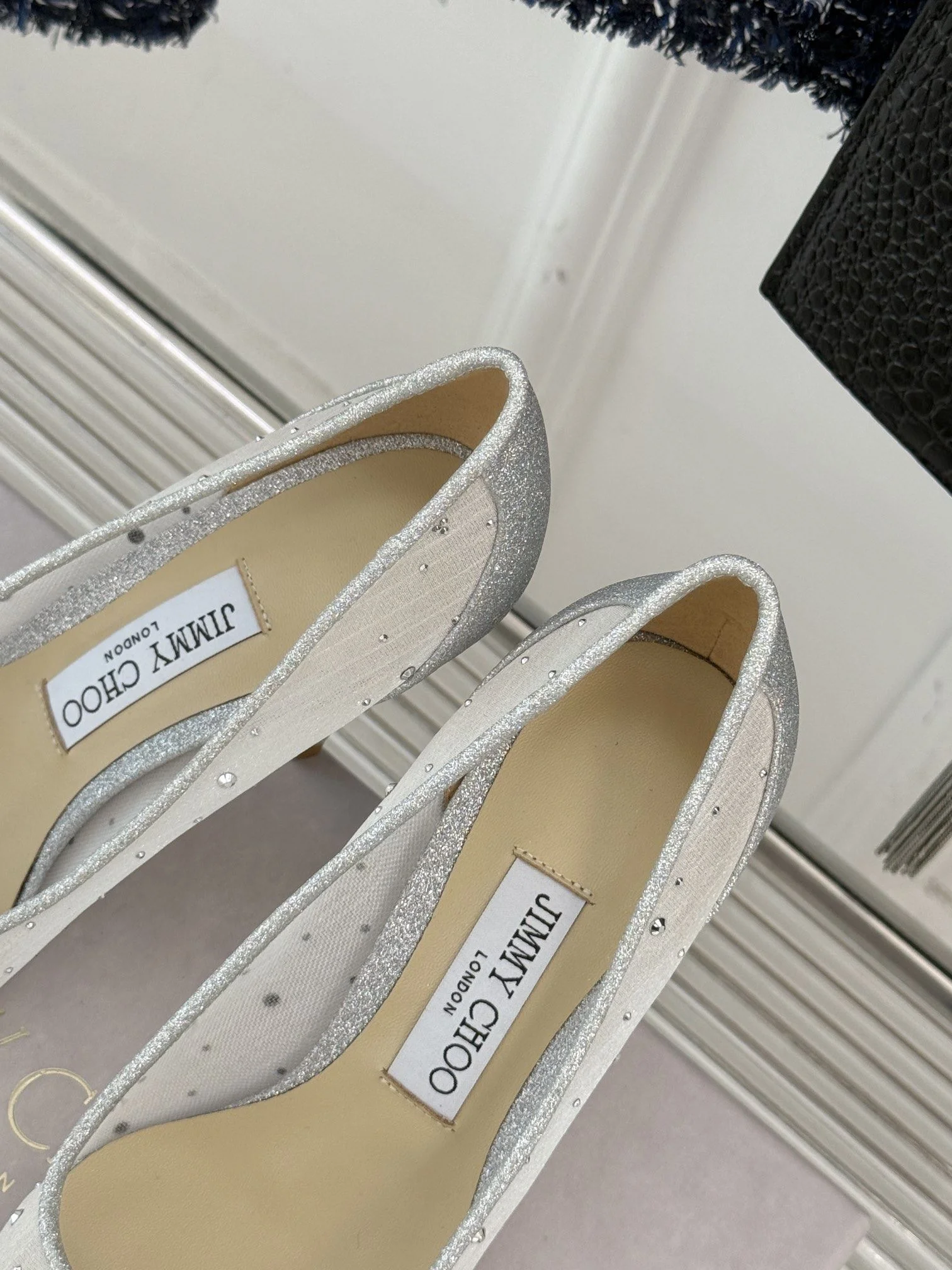 Jimmy Choo Shoes Fashionable 7908