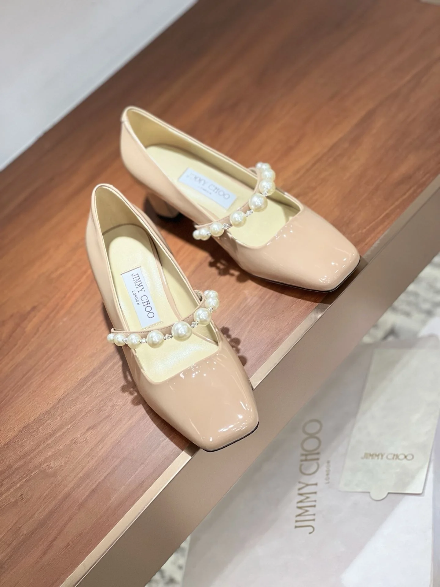 Youthful Jimmy Choo Shoes 8005