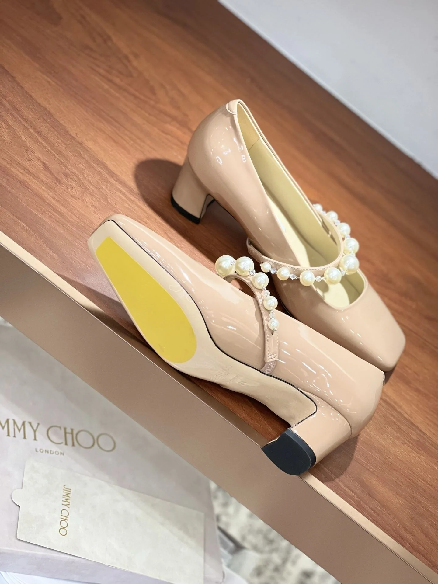 Youthful Jimmy Choo Shoes 8005