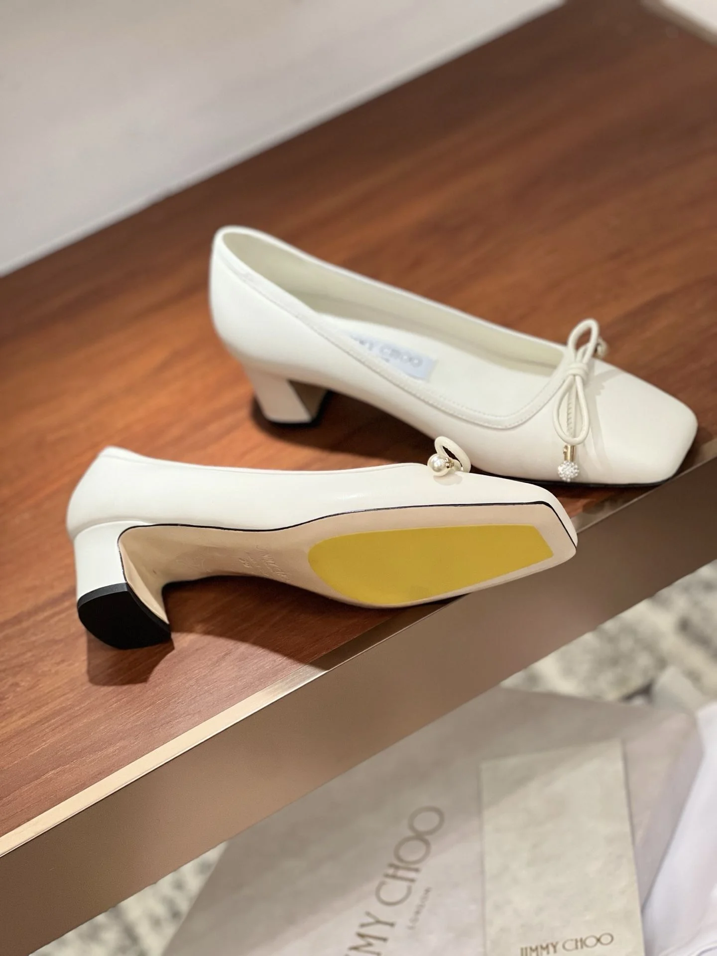 Chic Jimmy Choo Shoes 7899