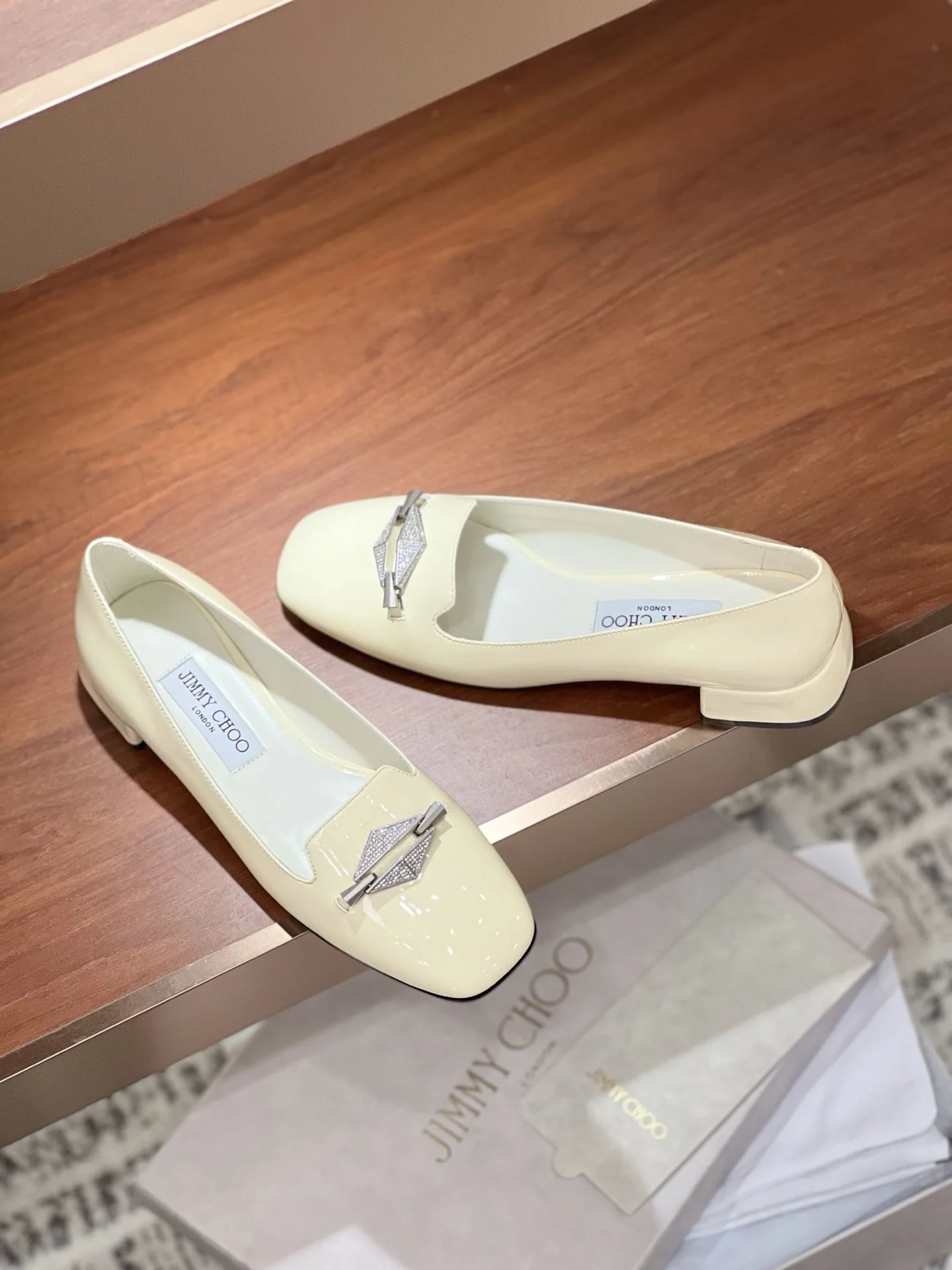 Jimmy Choo Shoes Sophisticated 7896