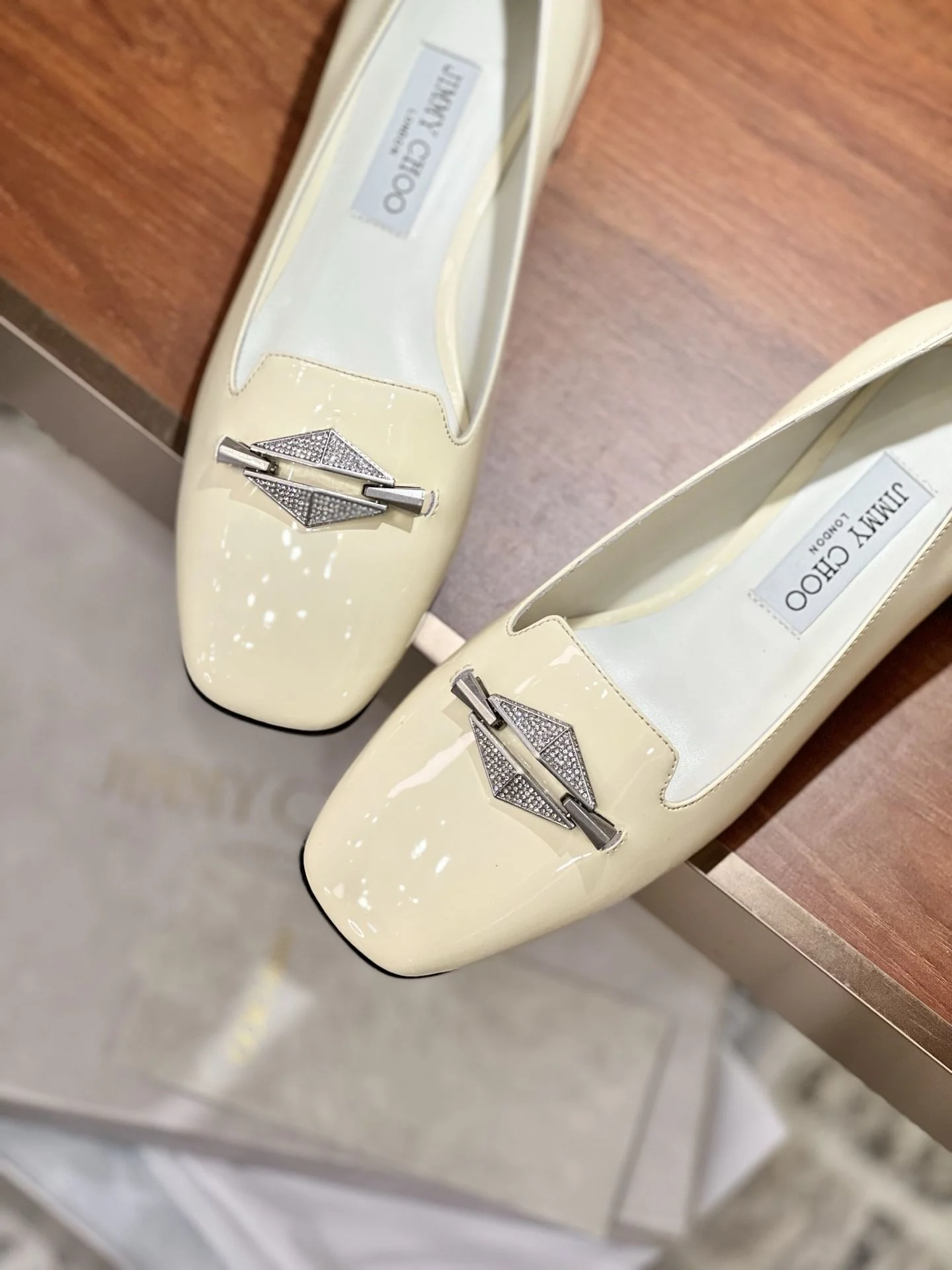 Jimmy Choo Shoes Sophisticated 7896