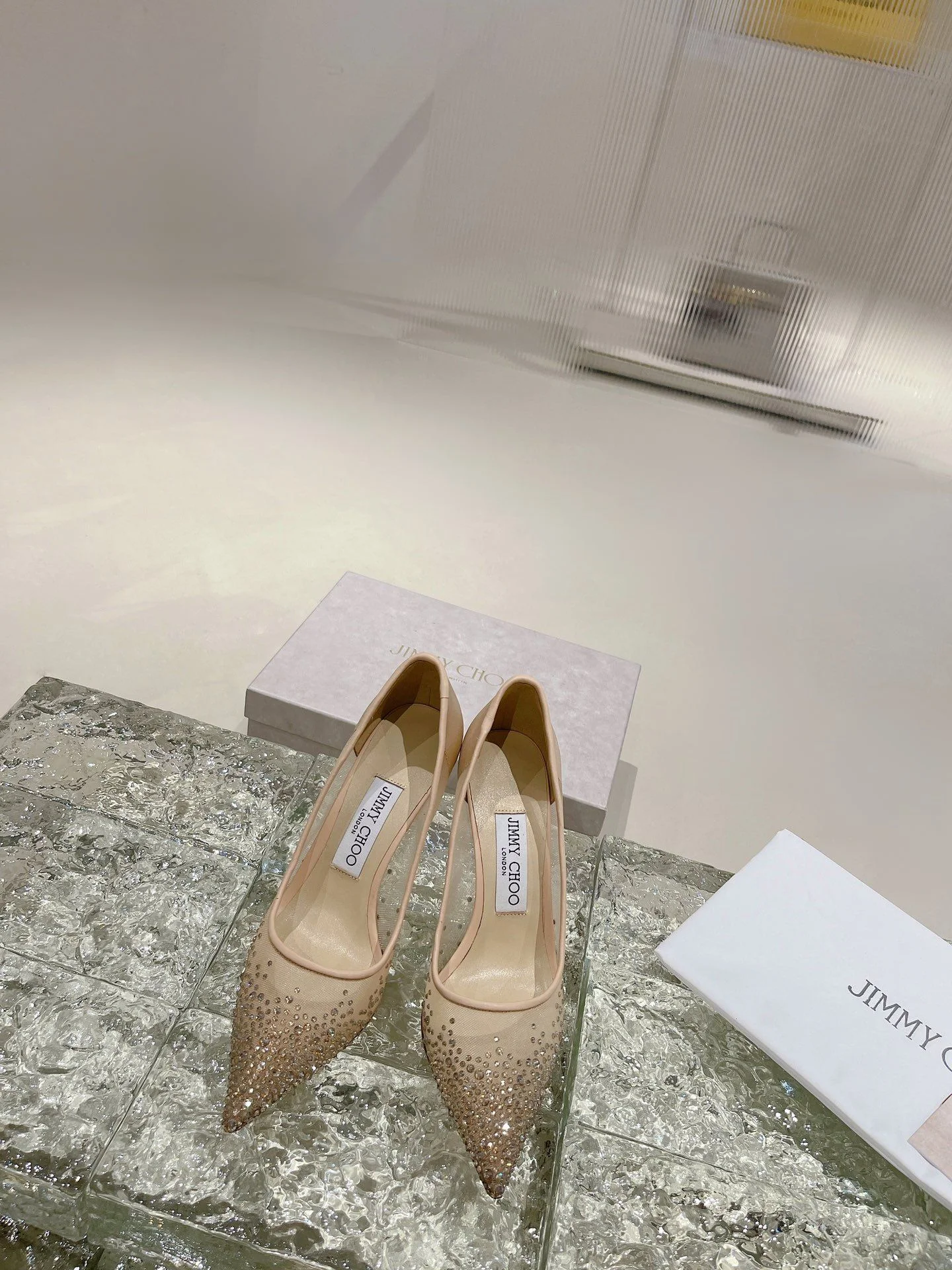 ModernLook Jimmy Choo Shoes 7904