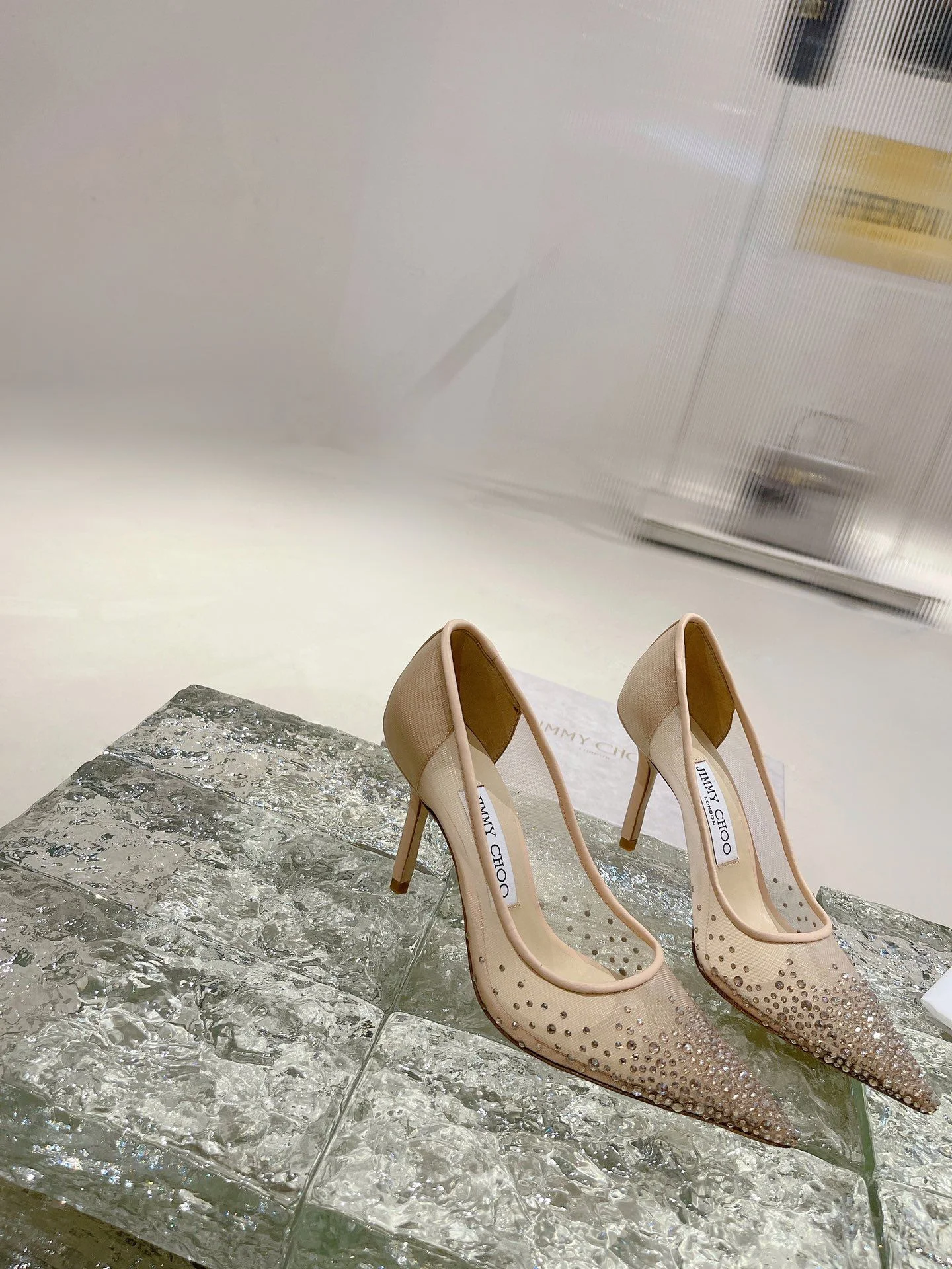 ModernLook Jimmy Choo Shoes 7904