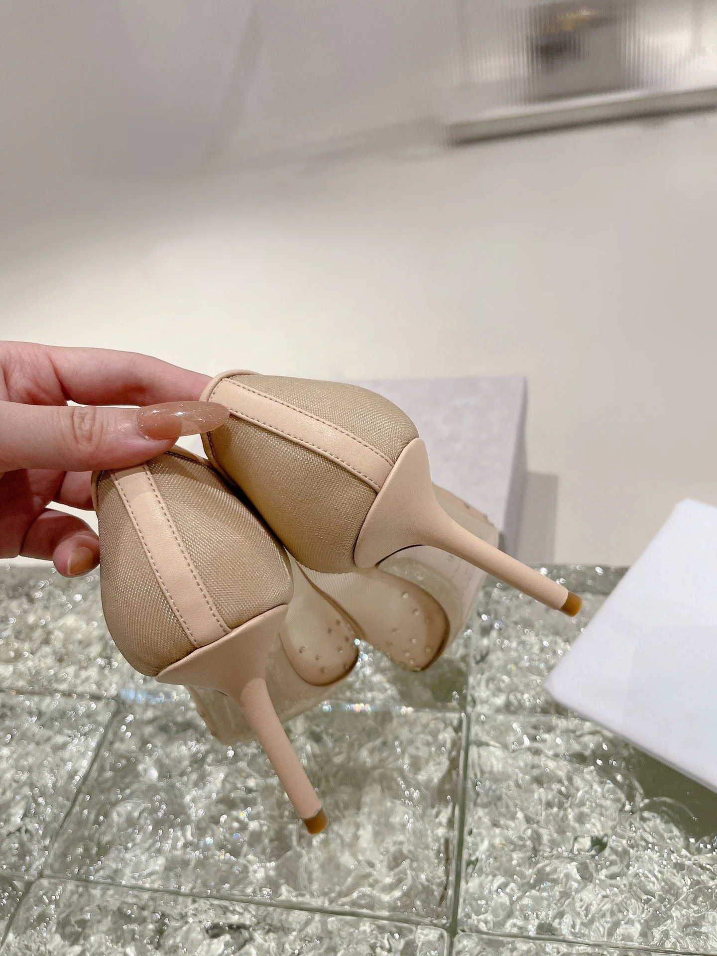 ModernLook Jimmy Choo Shoes 7904