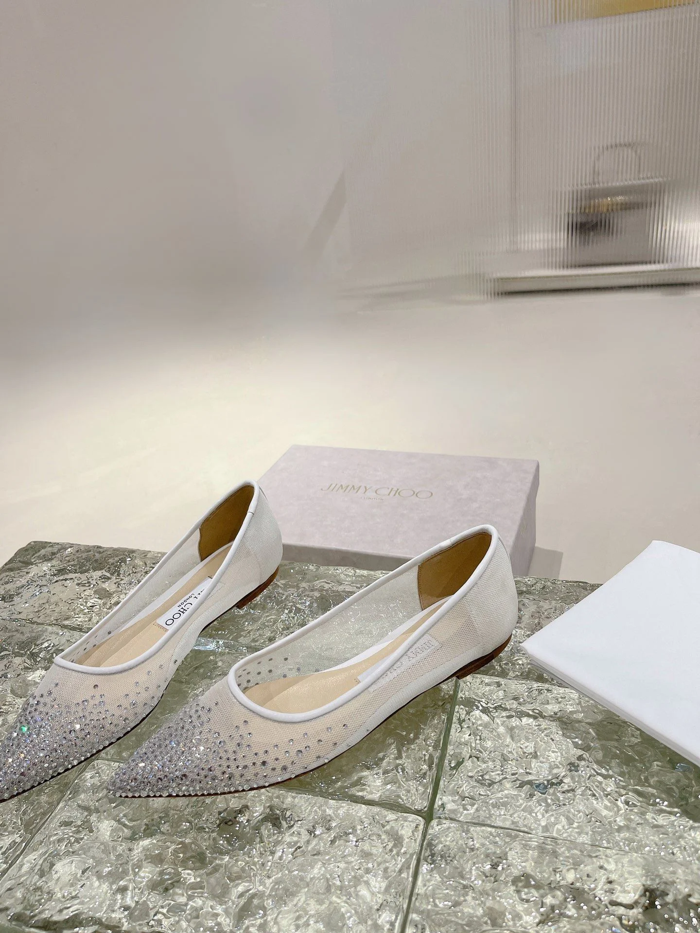 EyeCatching Jimmy Choo Shoes 7877