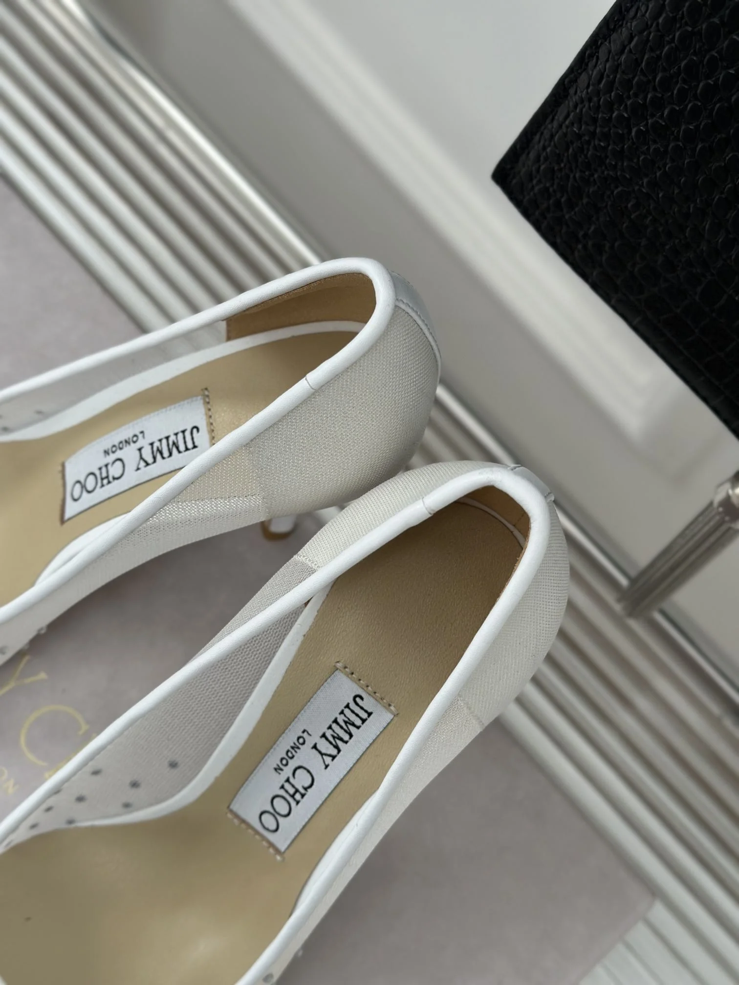 Sleek Jimmy Choo Shoes 7897