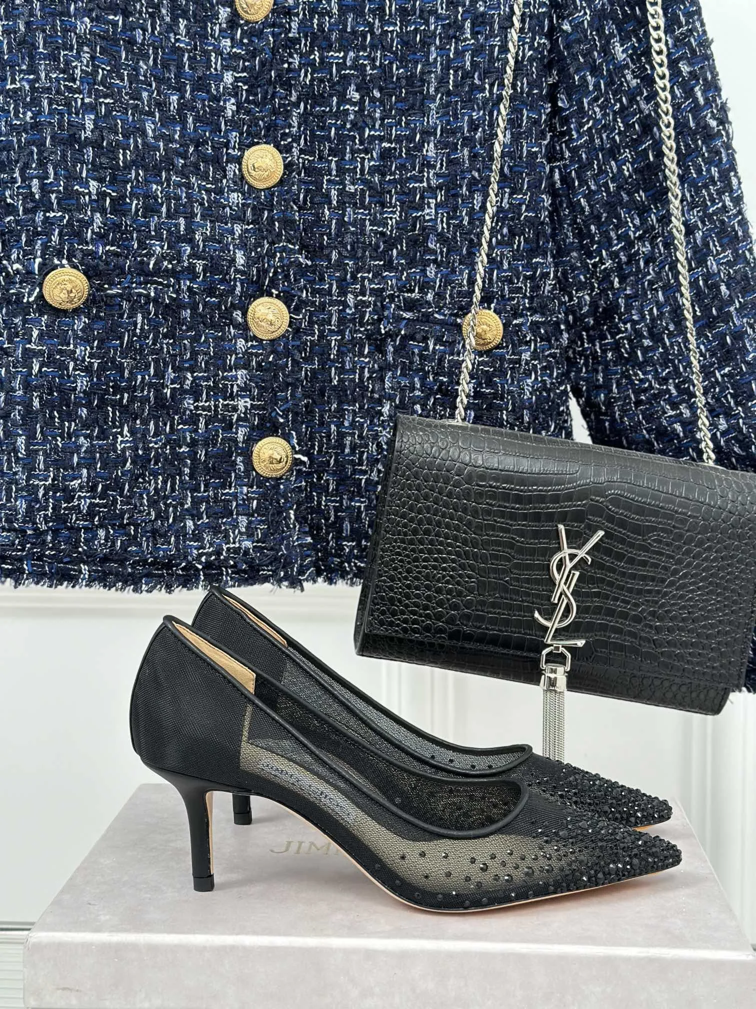 Classic Jimmy Choo Shoes 7851