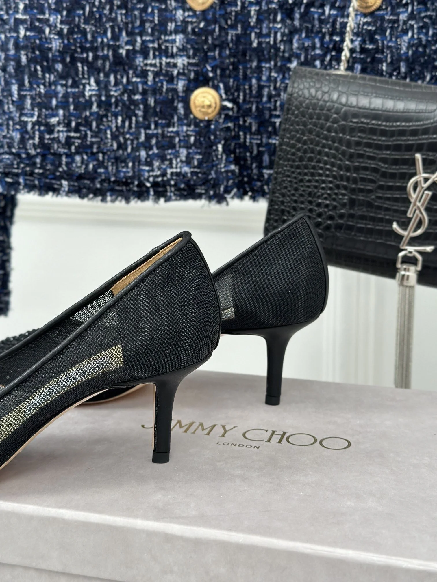Classic Jimmy Choo Shoes 7851