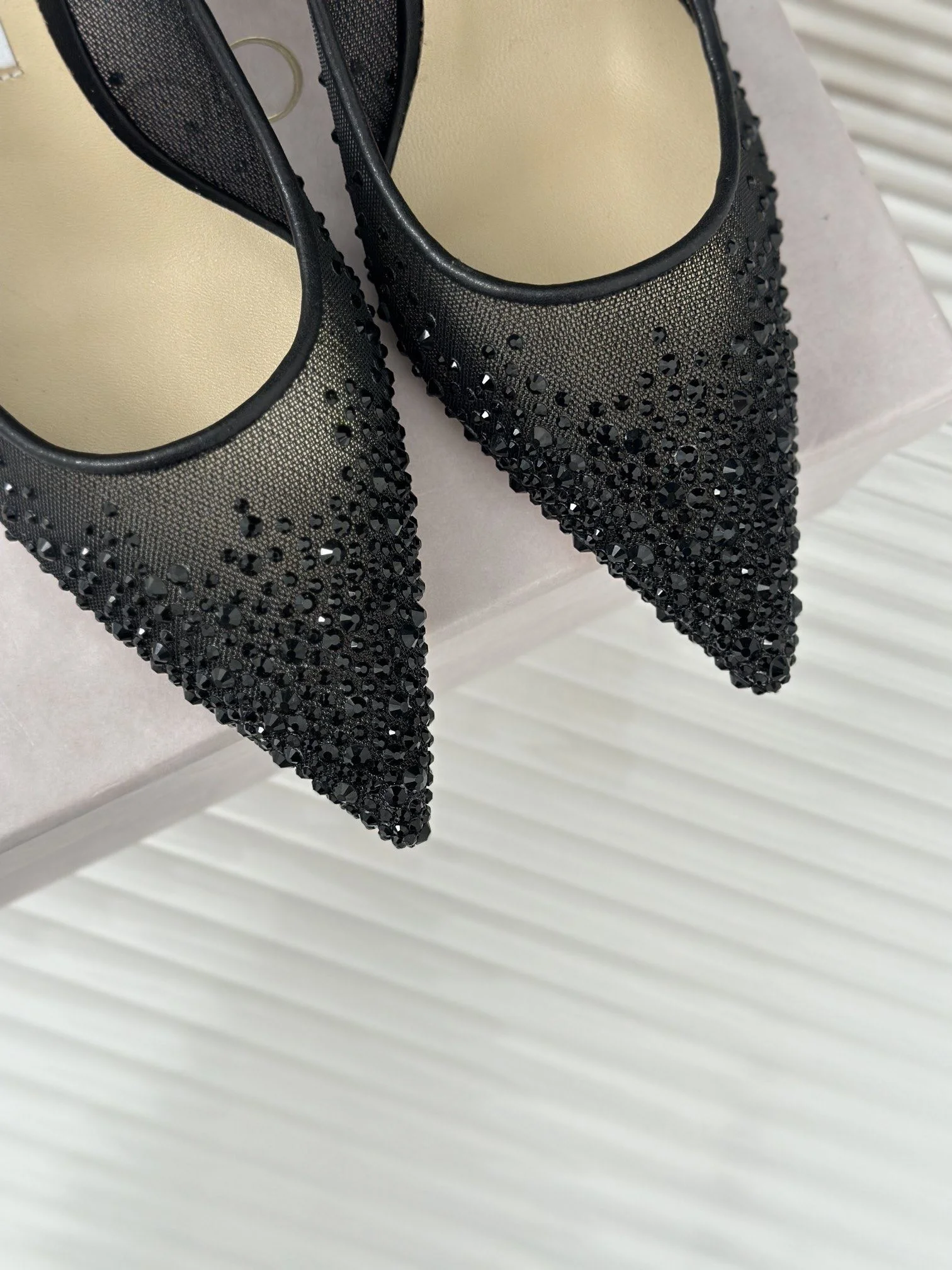 Classic Jimmy Choo Shoes 7851