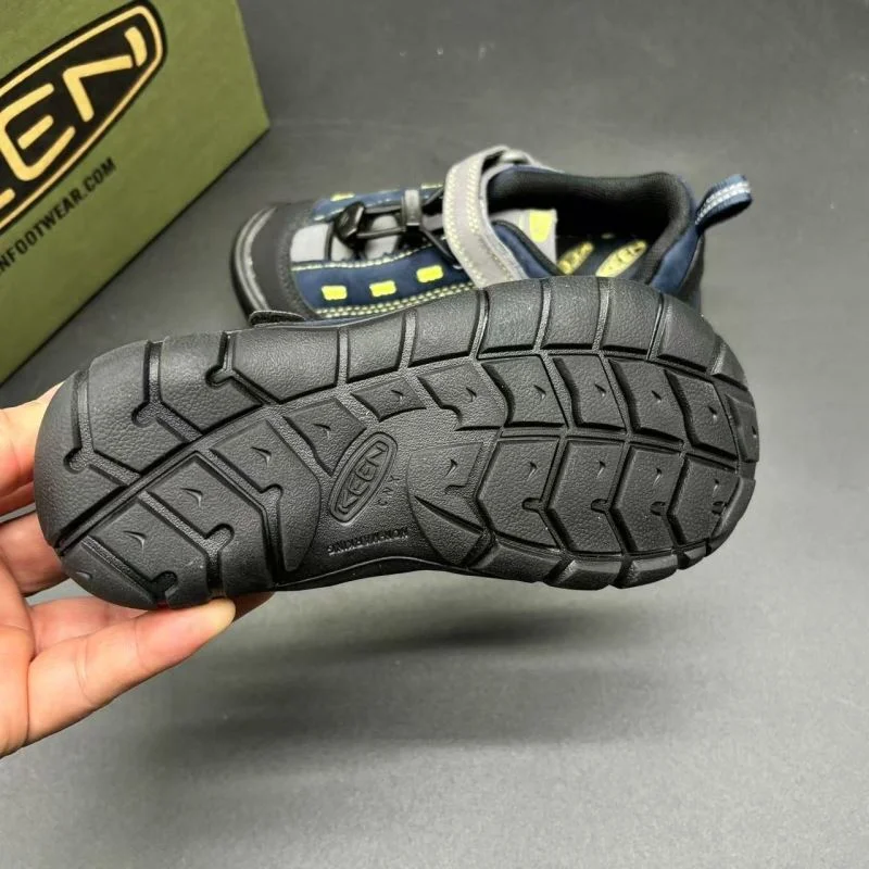 Colorful KEEN SHOES 29332