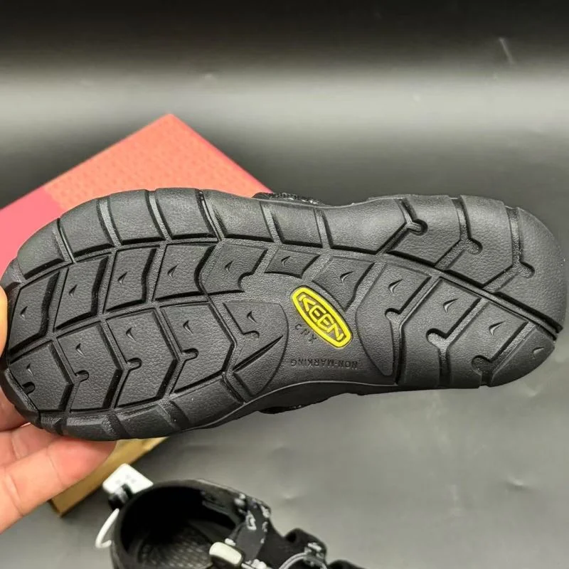 SoftTouch KEEN SHOES 29323