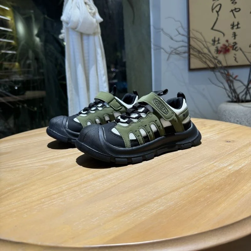WaterResistant KEEN SHOES 30065