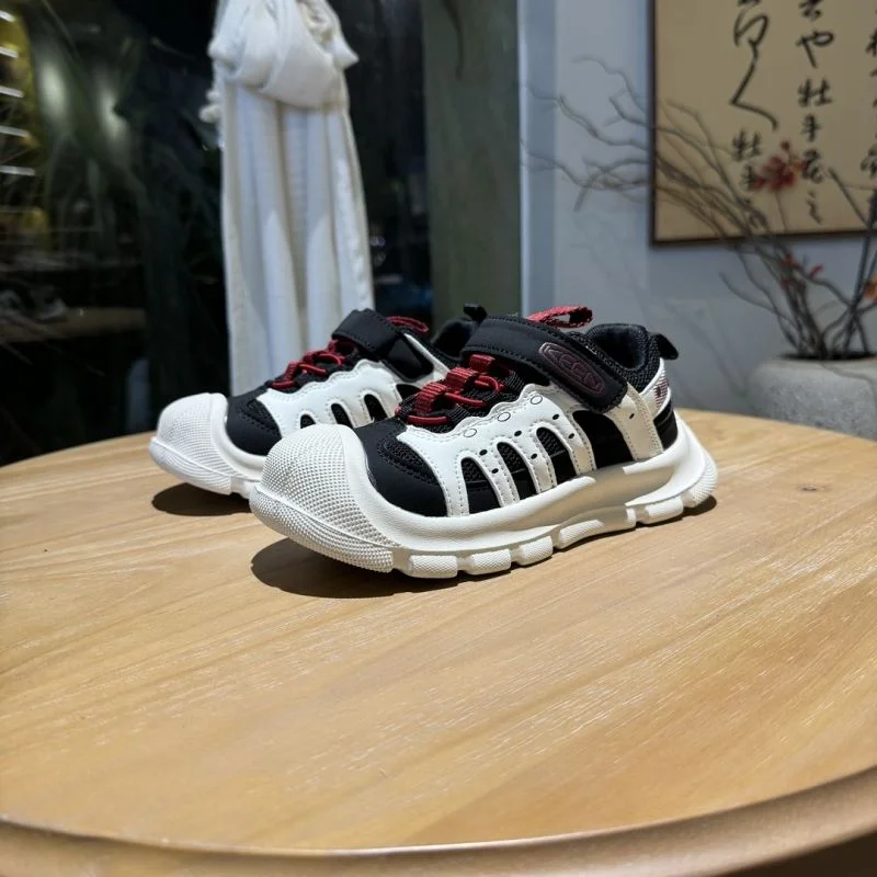 SmoothTexture KEEN SHOES 30063