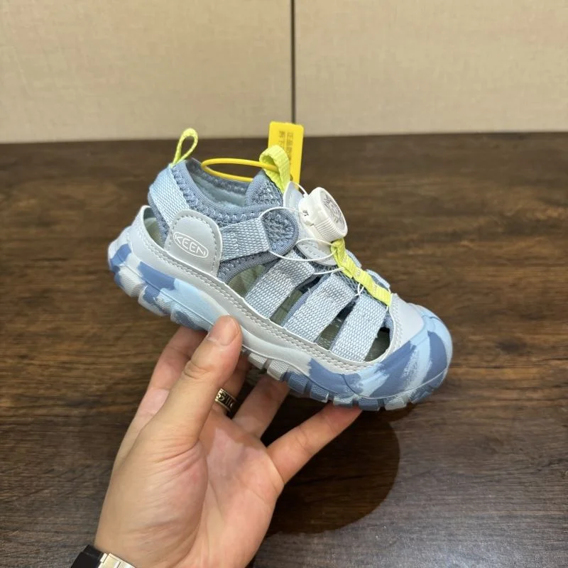 KEEN SHOES Versatile 28823