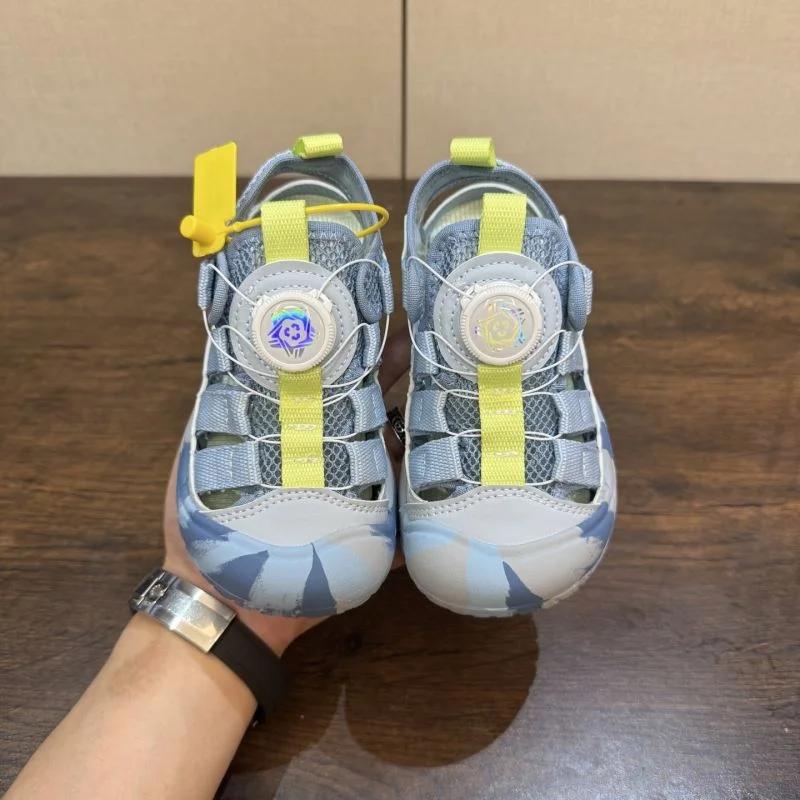 KEEN SHOES Versatile 28823