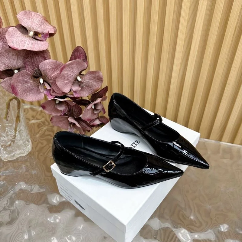 Khaite Shoes Neat 9758