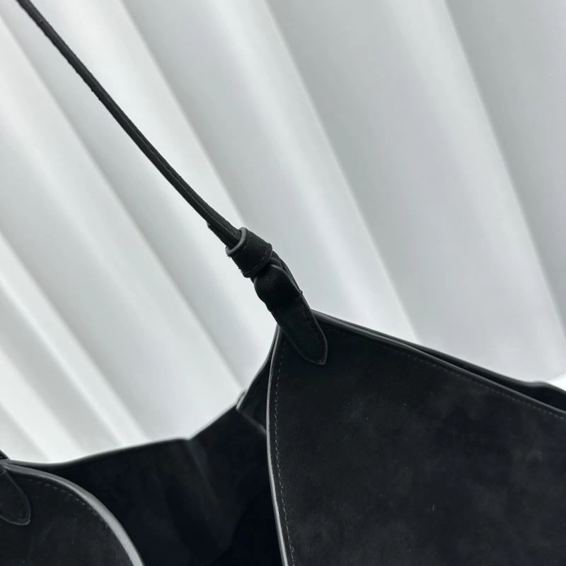 TechFriendly Khaite Shopping Bags 64350
