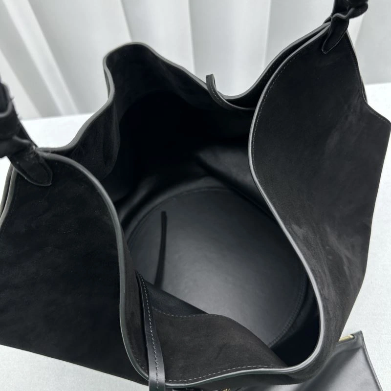 TechFriendly Khaite Shopping Bags 64350