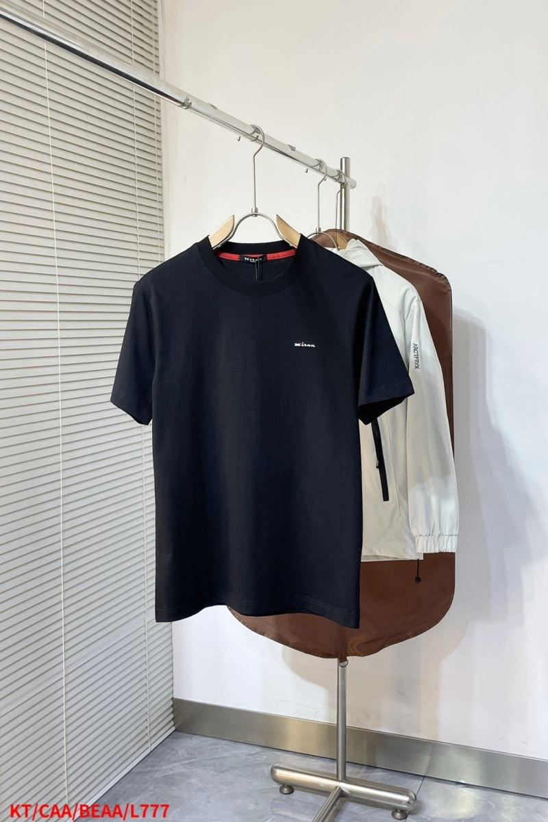 Kiton T-Shirts Durable 152337