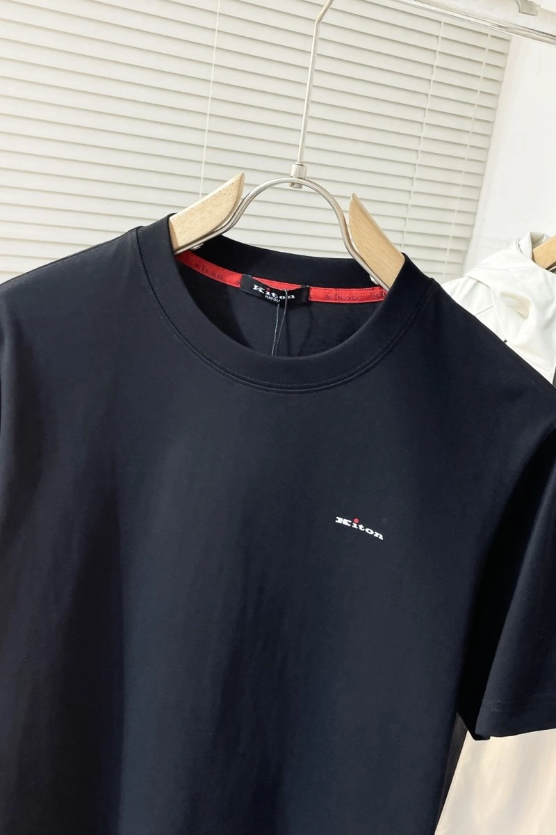 Kiton T-Shirts Durable 152337