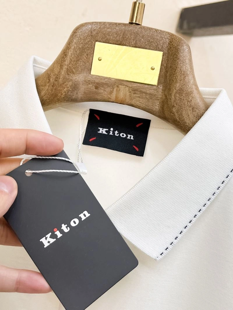 Kiton T-Shirts RelaxedFit 161724