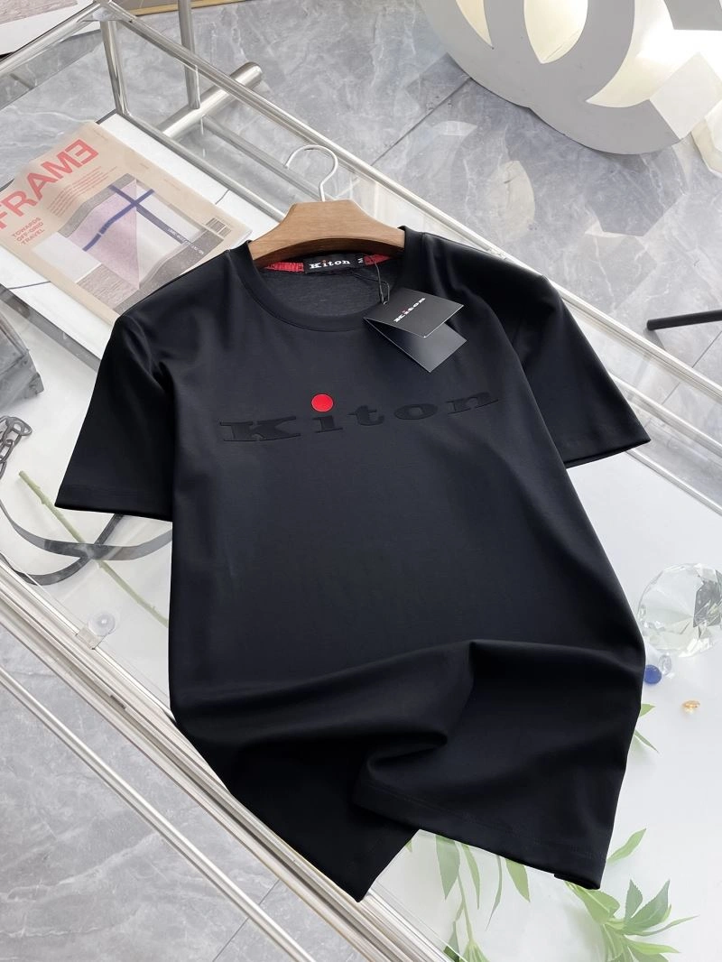 Kiton T-Shirts Modern 161684