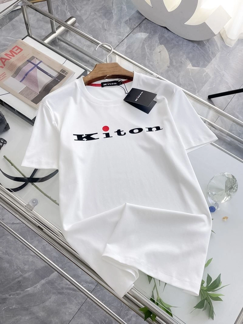 Kiton T-Shirts Modern 161684