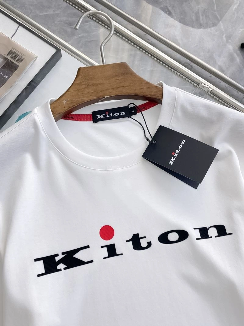 Kiton T-Shirts Modern 161684