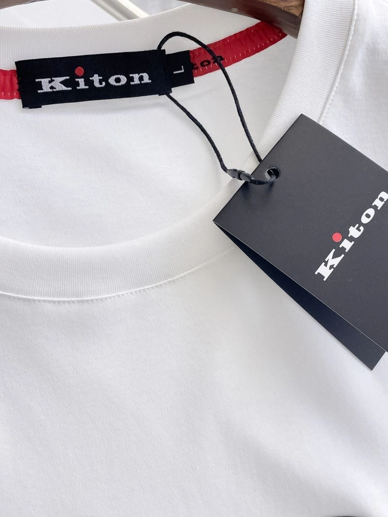Kiton T-Shirts Modern 161684