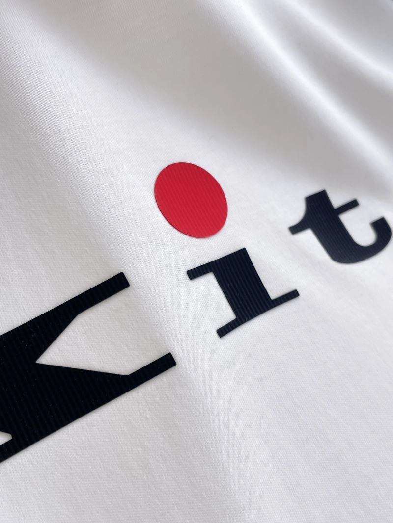 Kiton T-Shirts Modern 161684
