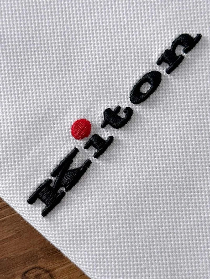 Kiton T-Shirts Versatile 161691