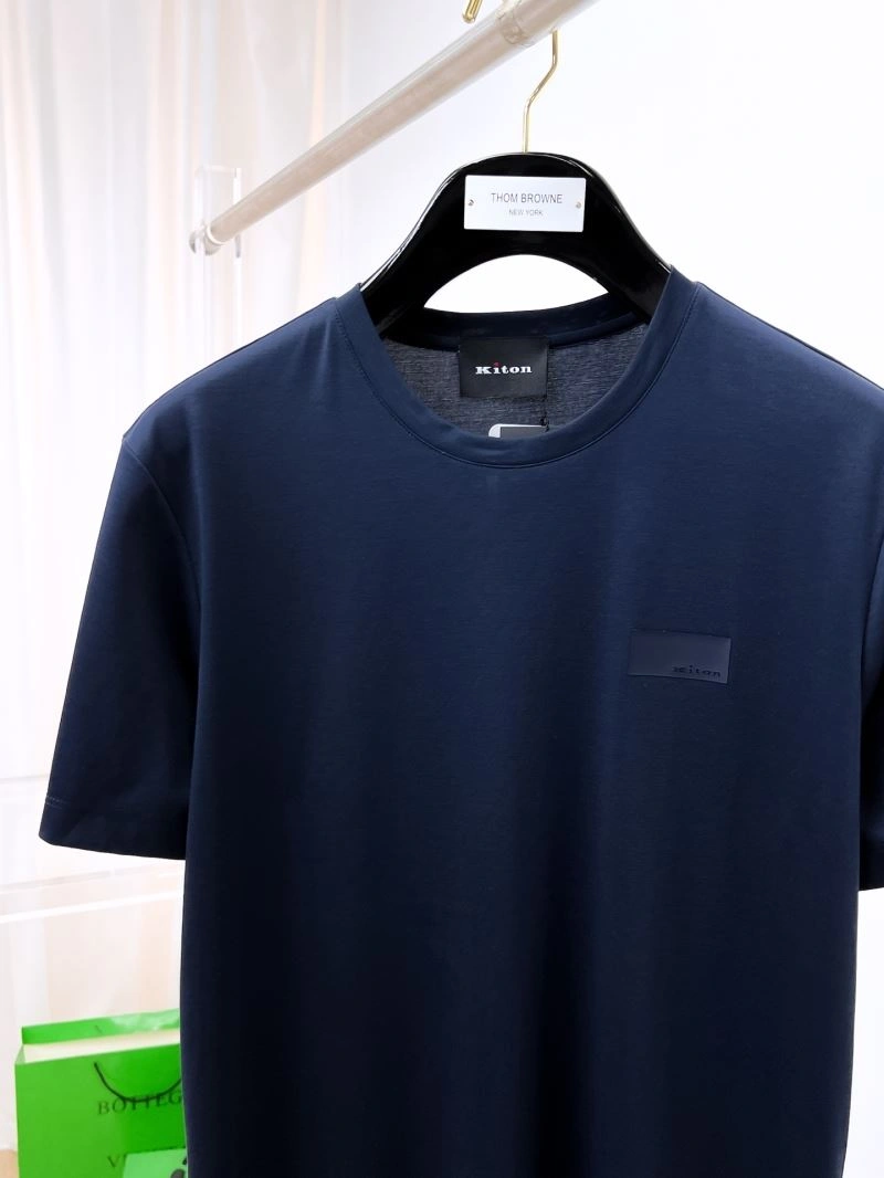 Kiton T-Shirts Stretchable 161671