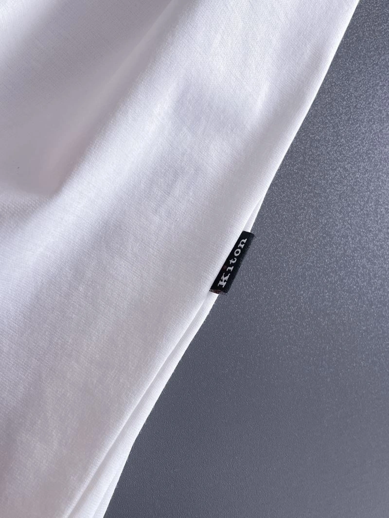 Kiton T-Shirts Original 161672