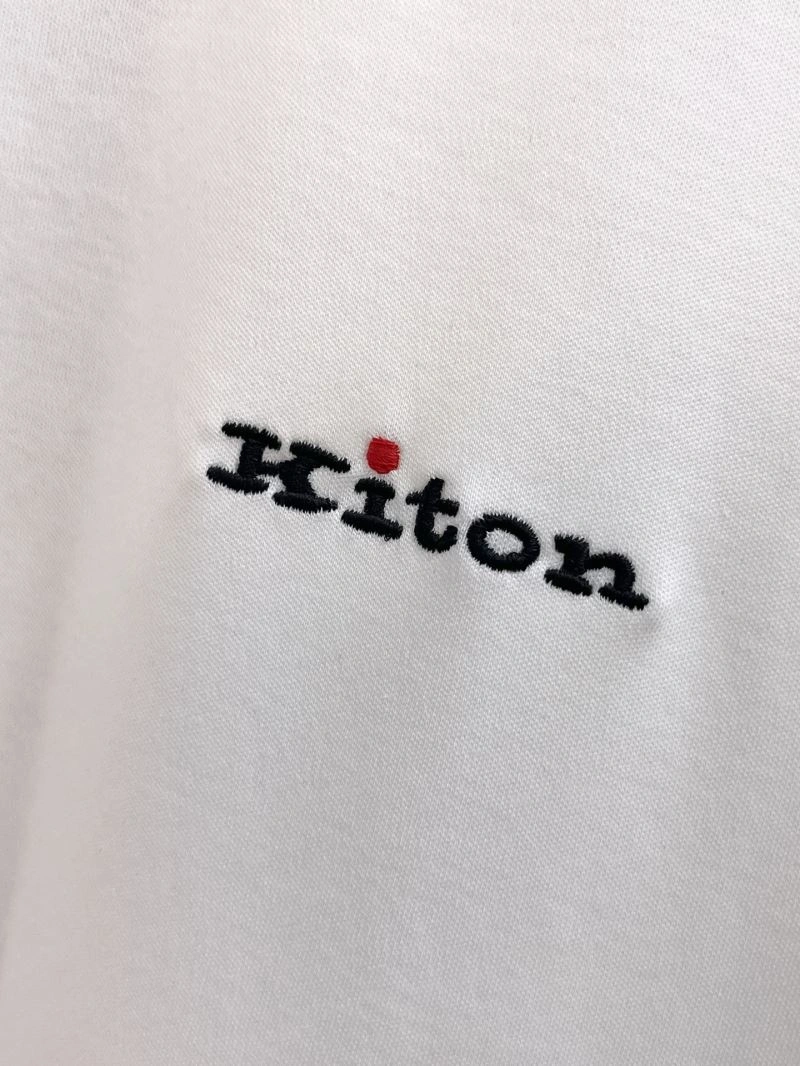 Kiton T-Shirts Refined 161661