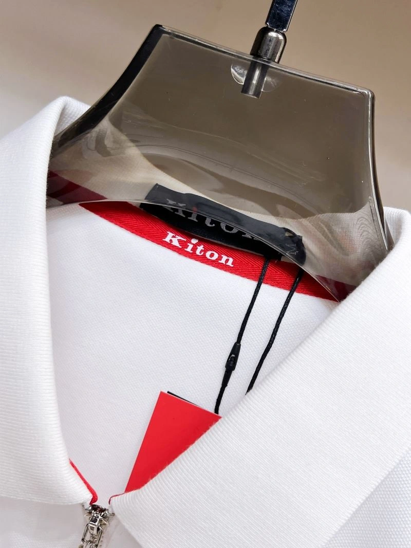 Kiton T-Shirts WeatherProof 161703