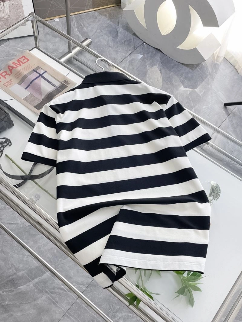 Kiton T-Shirts Contemporary 160633