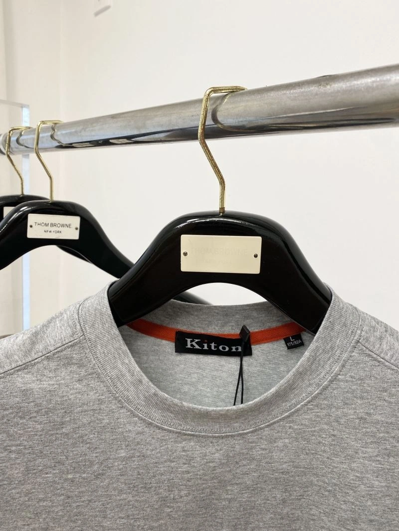 Kiton T-Shirts Soft 160575