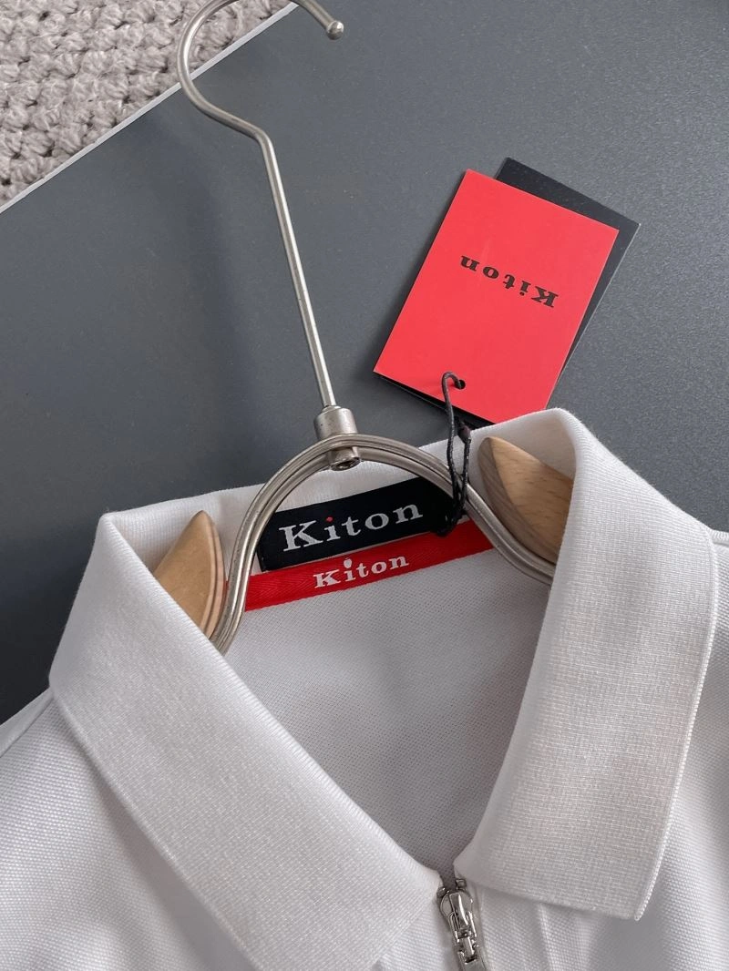 Kiton T-Shirts Durable 159423