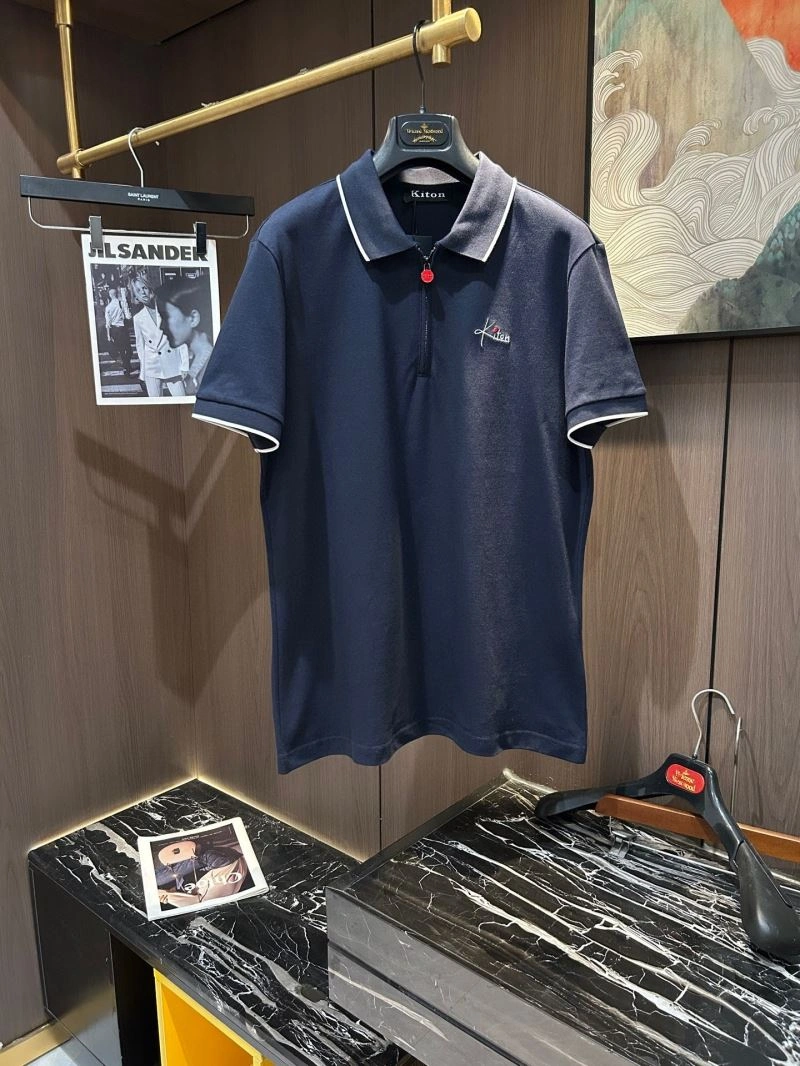 Kiton T-Shirts Chic 158440