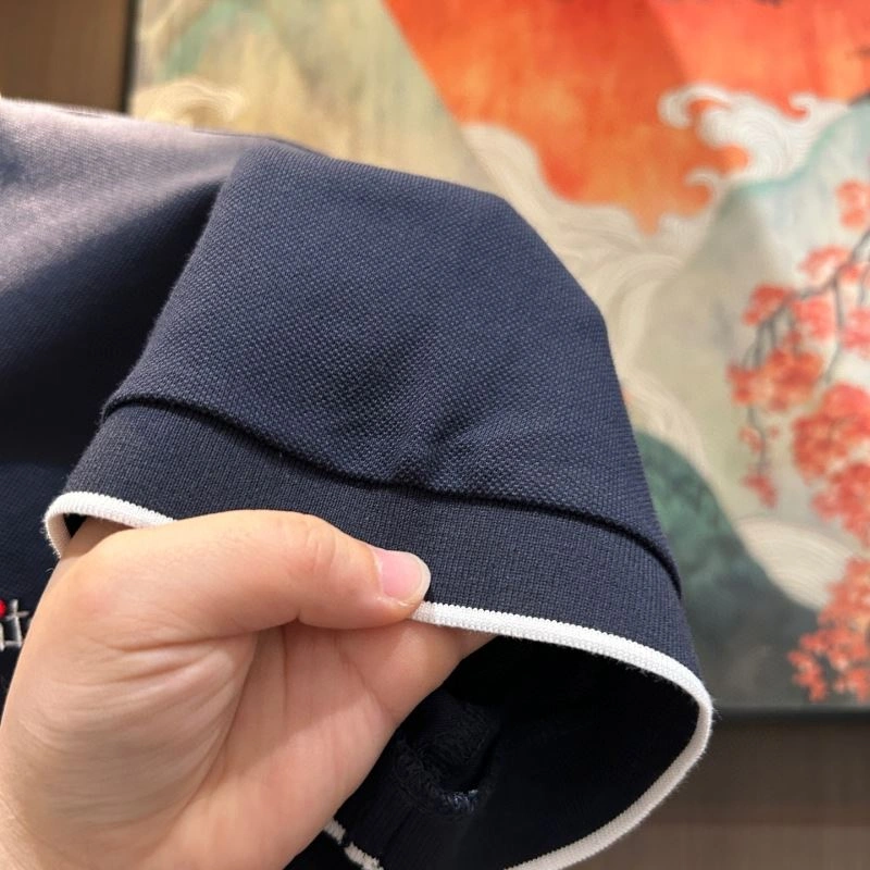 Kiton T-Shirts Chic 158440
