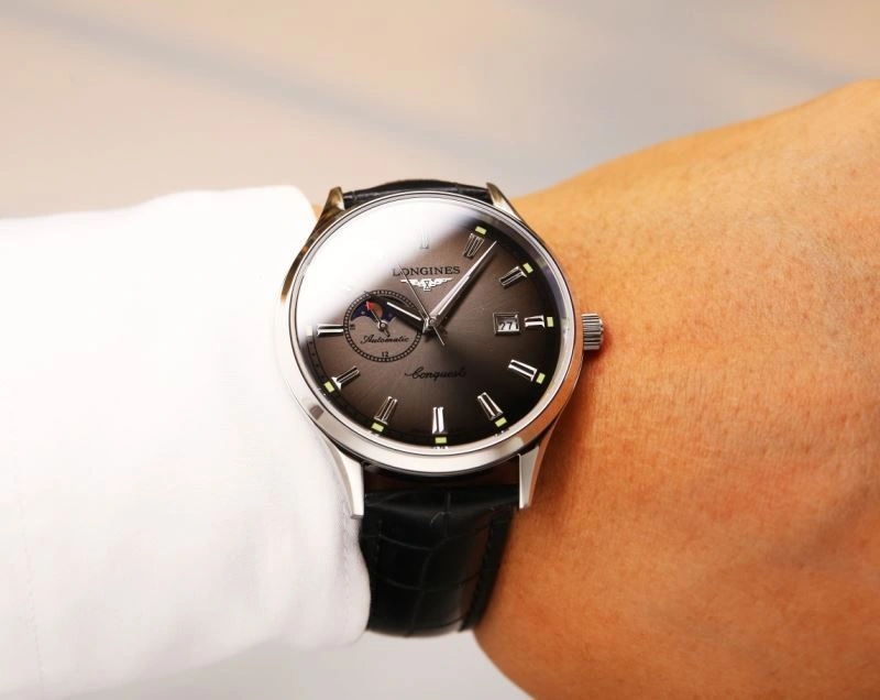 LONGINES Watches UrbanStyle 189775
