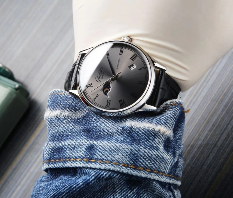 Attractive LONGINES Watches 189738