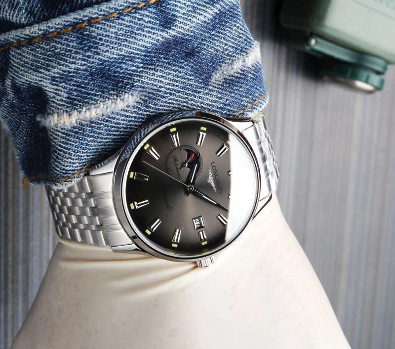LONGINES Watches Bold 189707