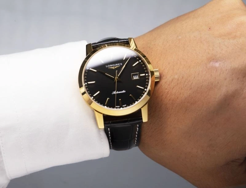 LONGINES Watches Colorful 189632