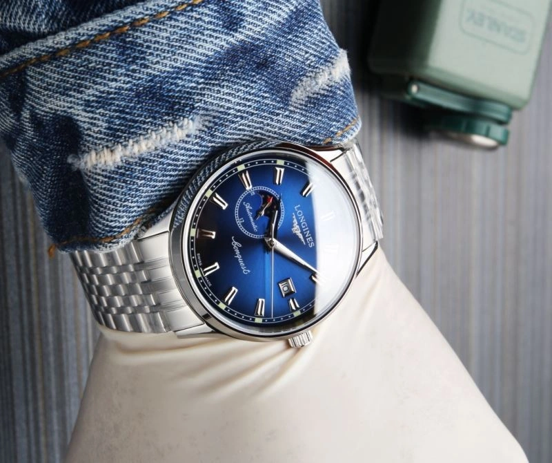 Trendsetting LONGINES Watches 189642