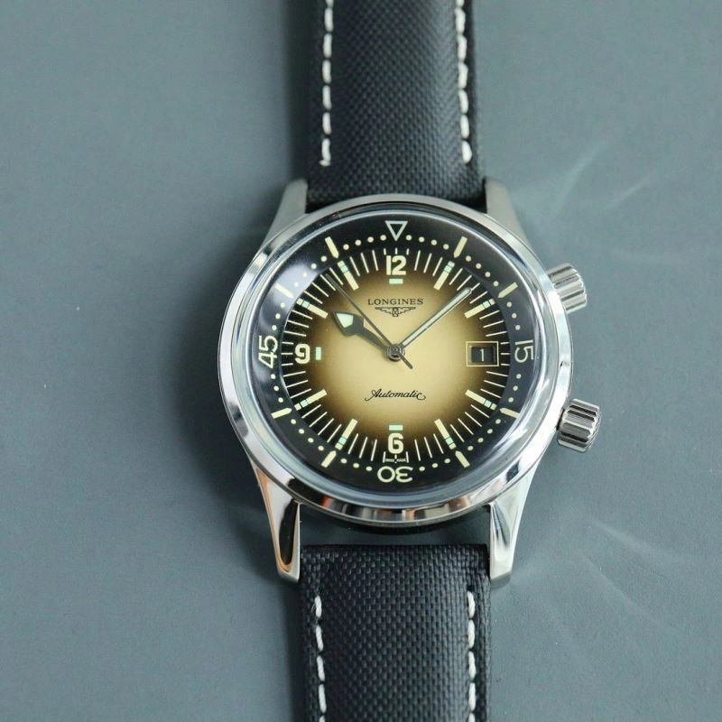 LONGINES Watches Colorful 189645