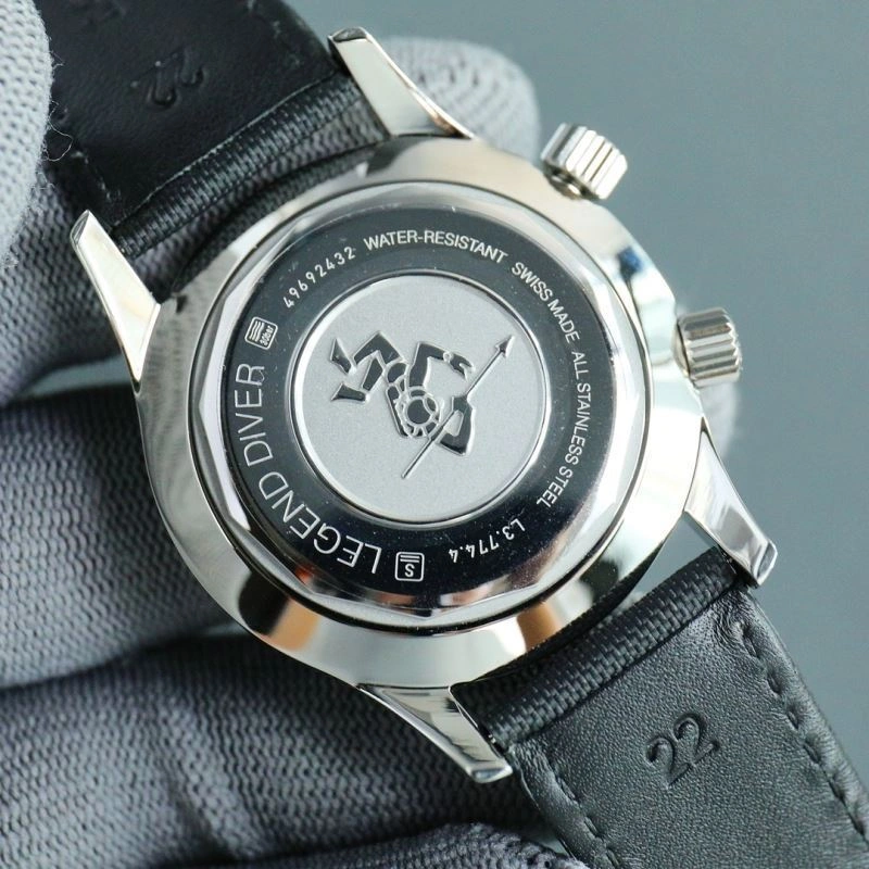 LONGINES Watches Colorful 189645