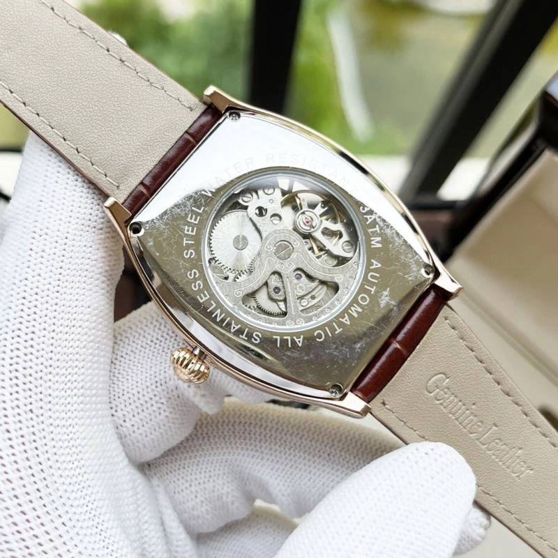 Versatile LONGINES Watches 189557