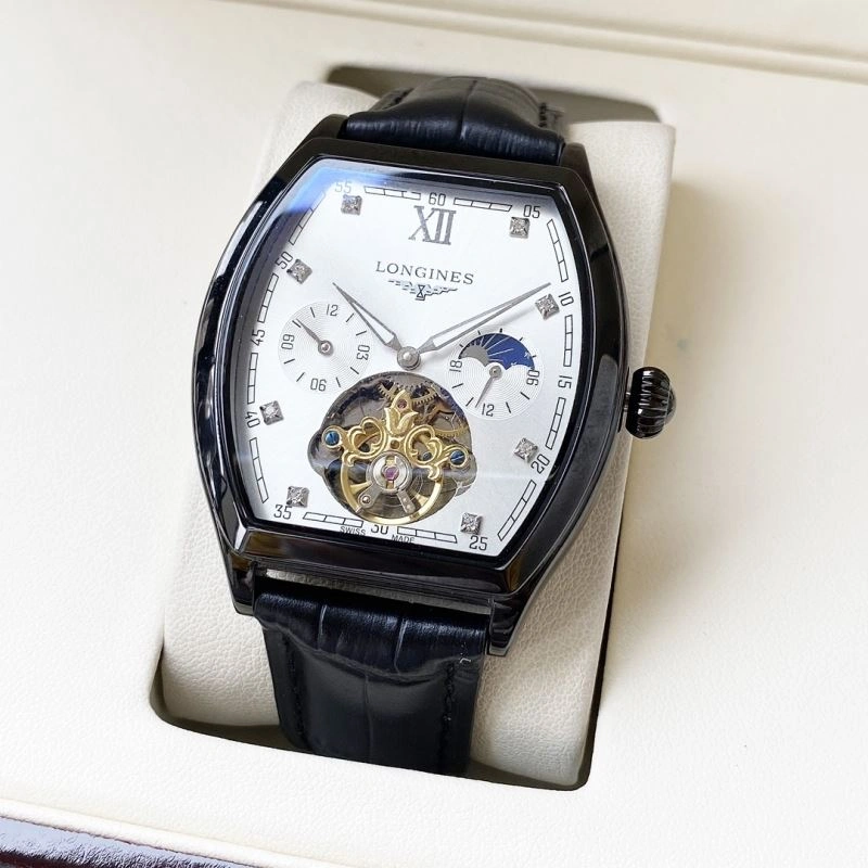 Sporty LONGINES Watches 189549